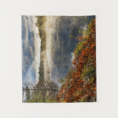 タフカメノンリバーサンライズ |パラダイス，ミシガン タペストリー (正面)