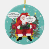 タブおもしろいビー猫がワイッシュでサンタを笑わされる訪れる セラミックオーナメント (正面)