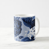 タマキビの青いヴィンテージ花のToile No.1 コーヒーマグカップ (正面右)