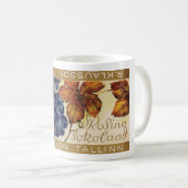 タリン、エストニアの干しぶどうのチョコレート・バーのラッパーのマグ コーヒーマグカップ (正面右)