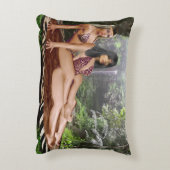 タルザナの勝利ポーズ アクセントクッション (裏面(縦))