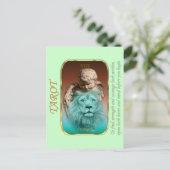 タロットカード – 強度 ポストカード (スタンド正面)