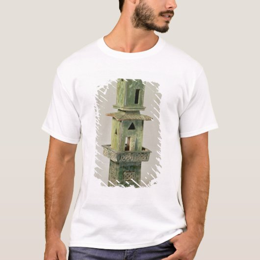 タワーの緑によって艶をかけられるモデル Tシャツ (正面)