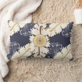 タンの華美なギリシャのスクロールされた葉 ランバークッション (ブランケット)