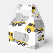 タンカー貨物輸送用トラック フェイバーボックス (正面サイド)