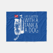 タンクと毛布で命が縮まる フリースブランケット (正面(横))