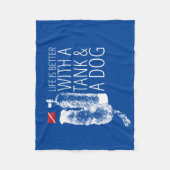 タンクと毛布で命が縮まる フリースブランケット (正面)