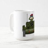 タンクマグのイギリス陸軍の兵士 コーヒーマグカップ (正面左)