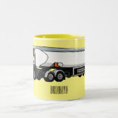 タンクローリー燃料輸送漫画イラストレーション ツートーンマグカップ (中央)