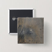 タンザニアのOl Doinyo Langai 缶バッジ (正面&裏面)