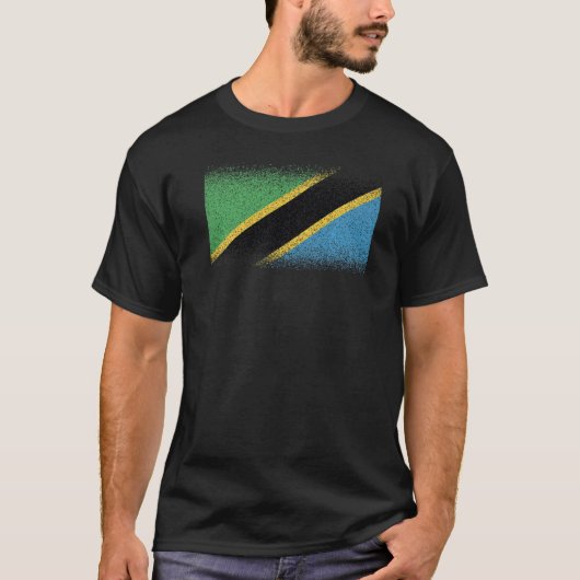 タンザニア土産婦国男性へ旗 Tシャツ (正面)