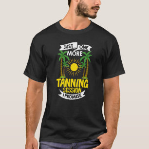 タンニングベッドタンスプレーサロン引用文インドアサンバス Tシャツ