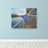 タンパフロリダのリバーウォーク キャンバスプリント (インサイチュ (ウッドフロア))