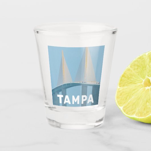 タンパ、フロリダのスカイウェイブリッジの写真 ショットグラス (正面)