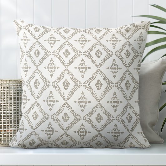 タンブラウンとホワイトの装飾装飾用クッション クッション