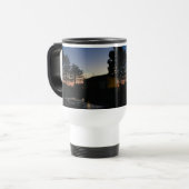 タンブラーと松と夕日の写真 トラベルマグ (正面左)