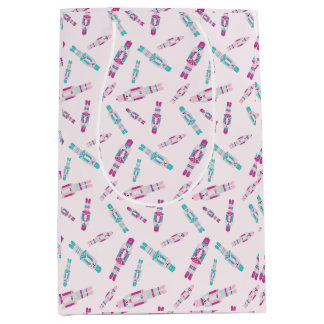 タンブリングナツクラッカーズミディアム抱き枕 ミディアムペーパーバッグ