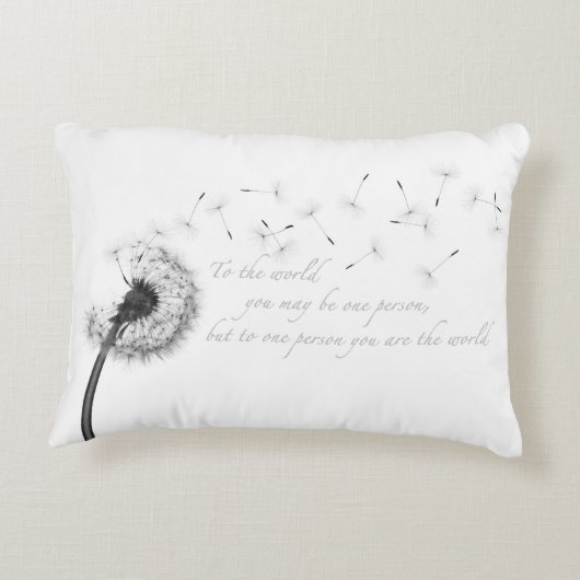 タンポポのインスピレーションのアクセントの枕 アクセントクッション (裏面)