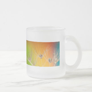 タンポポのウェディングシャワーの花 愛を描いた絵画 フロストグラスマグカップ