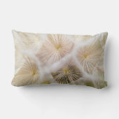 タンポポの白い花 ランバークッション (裏面)