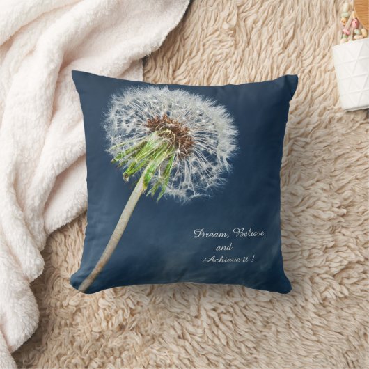 タンポポの花およびやる気を起こさせるな枕 クッション (ブランケット)