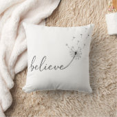 タンポポの芽とBelieve（信じる）テキスト クッション (ブランケット)