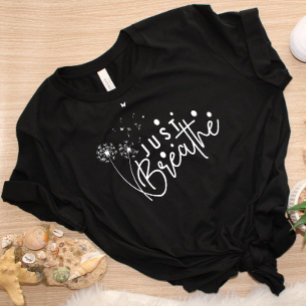 タンポポ蝶インスピレーションYoga Just Break Tシャツ