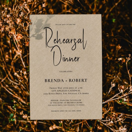 タンリネンシンプルホワイトスクリプトリハーサルディナー 招待状