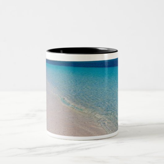 タークス&カイコスクラブ、プロウィデンシアルス、タークス& ツートーンマグカップ (中央)