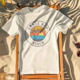 タークス・カイコス諸島のグレイスベイ・ビーチ くすんだクラシックスタイル Tシャツ
