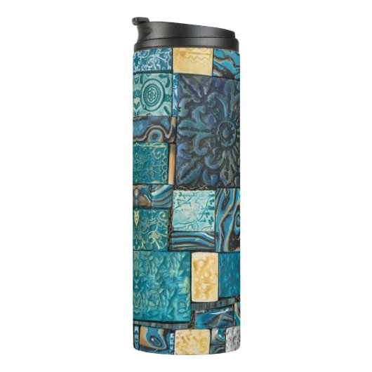 ターコイズおよび金ゴールドのモザイク・タイル タンブラー (回転右)