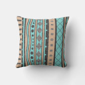 ターコイズと桃の部族模様 クッション (裏面)