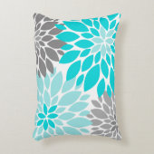 ターコイズと白菊の花柄 アクセントクッション (正面(垂直))