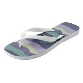 ターコイズと紫色の波状のストライプ ビーチサンダル (アングル)
