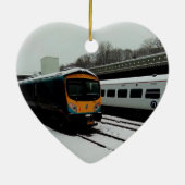 ターコイズと黄色の列車 セラミックオーナメント (裏面)