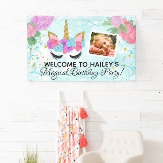 ターコイズの女の子の写真のユニコーンの誕生会 横断幕 (インサイチュ)