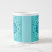 ターコイズの自然の曼荼羅のコーヒー・マグ ジャンボコーヒーマグカップ (正面)