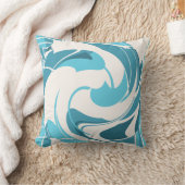 ターコイズアクアオフホワイトスワーリングフローラデザイン クッション (ブランケット)