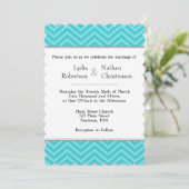 ターコイズアクアブルーのシェブロンの結婚式招待状 招待状 (スタンド正面)