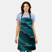 ターコイズアクアブルーグリーンの瑪瑙ジオードゴールドモノグラム エプロン (着用した状態)