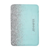 ターコイズアクアブルーシルバーグリッターガーリーモノグラム名前 バスマット (正面縦)