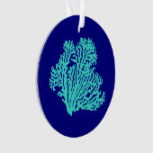 ターコイズコーラルオンネイビーブルーコースタルデコール オーナメント (正面)