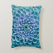 ターコイズダリアフラワーマクロの背景 アクセントクッション (裏面(縦))