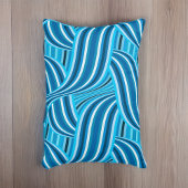 ターコイズティール(緑がかった色)と青い渦巻きリボン アクセントクッション