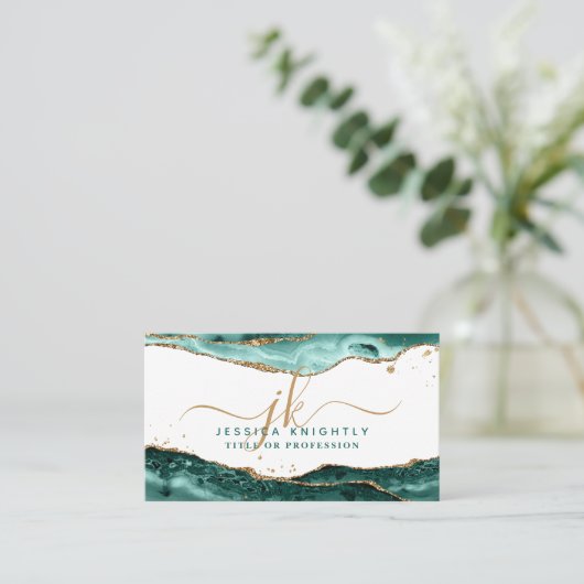 ターコイズティール（緑がかった色）アガートスクリプトモノグラム金ゴールドグリッター 名刺 (スタンド正面)