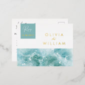 ターコイズティール(緑がかった色)ウェーブビーチ結婚式RSVPポストカード 箔招待状ポストカード (正面/裏面)