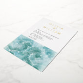ターコイズティール(緑がかった色)波ビーチ結婚式箔招待状 箔招待状 (回転した状態)