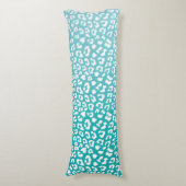 ターコイズヒョウ印刷パターン ボディピロー (正面縦)