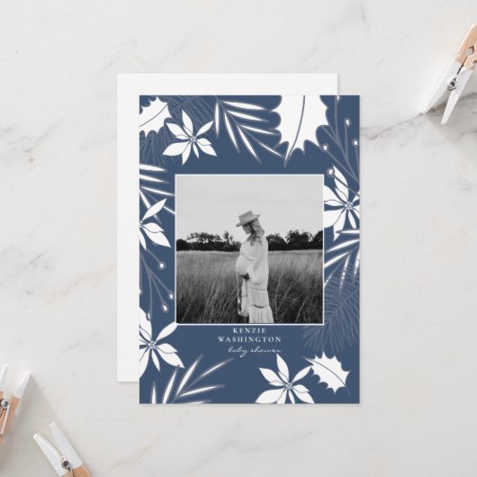 ターコイズブルーと白のモノクロ写真 ベビーシャワー 招待状 (正面/裏面インサイチュ)