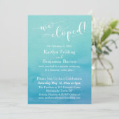 ターコイズブルーの水彩オンブルーで私たちはこっそり結婚式を挙げました 招待状 (スタンド正面)